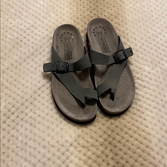 mephisto helen thong sandals